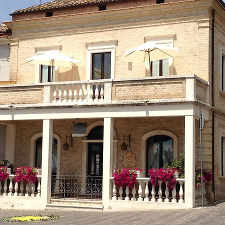 Relais Borgo Sul Mare Ospitalita Diffusa Silvi Paese Buitenkant foto