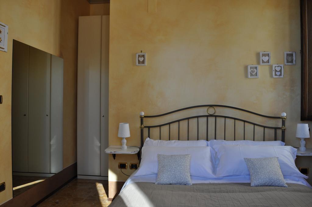 Relais Borgo Sul Mare Ospitalita Diffusa Silvi Paese Kamer foto