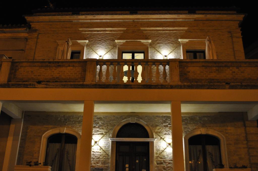 Relais Borgo Sul Mare Ospitalita Diffusa Silvi Paese Buitenkant foto