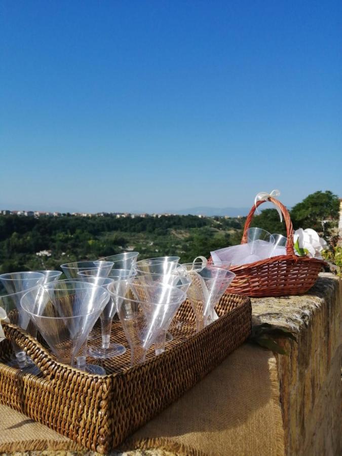 Relais Borgo Sul Mare Ospitalita Diffusa Silvi Paese Buitenkant foto
